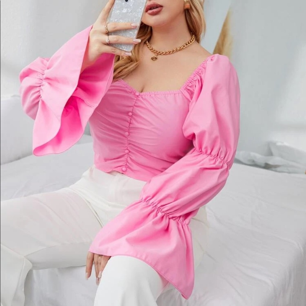 Ruched Front Flounce Sleeve Blouse